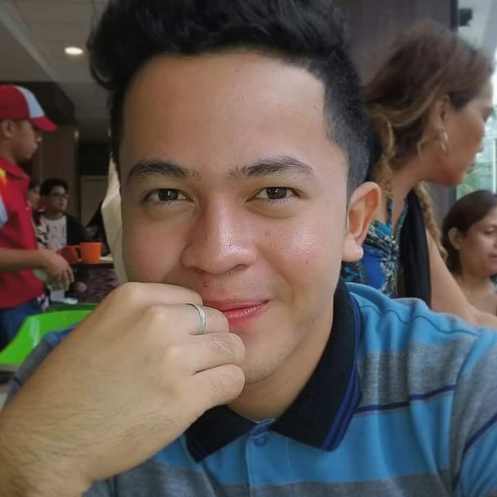 taloloy017's tweet photo. @teteew__ tutuki lang https://t.co/c8xgYiLa6l