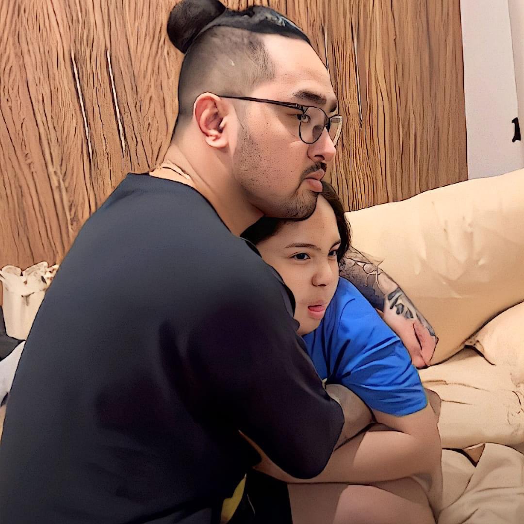 papigalangpo's tweet image. Lagi nalang po may agawang nangyayari
@TiToVince79 🤣

greatfortune.ph/Checkout?refId…

#BABYHAPI #TYRONIAFOWLER #TOROFAMILY #TOROBABIES #TITOVINCE #TOROBABY