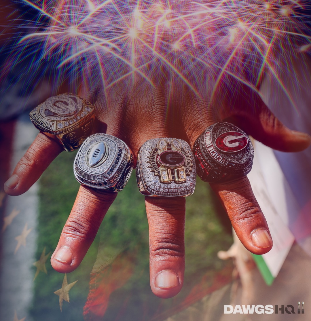 Let freedom ring(s).

🇺🇸🐶