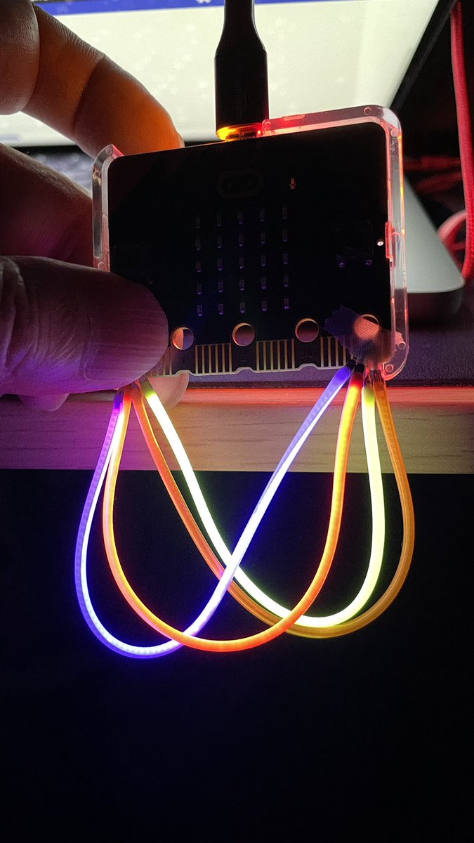 kwnmtkyk's tweet image. フレキシブルLEDをAliExpressで購入。中国から届いたフレキシブルLEDでかわいいプログラミング実習の準備を進める。

#microbit
#microsoft
#MakeCode
#プログラミング