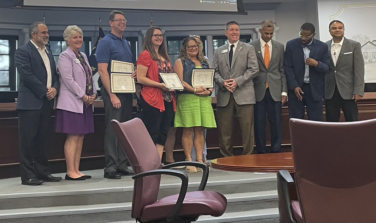 Carpenter Elementary tweet media