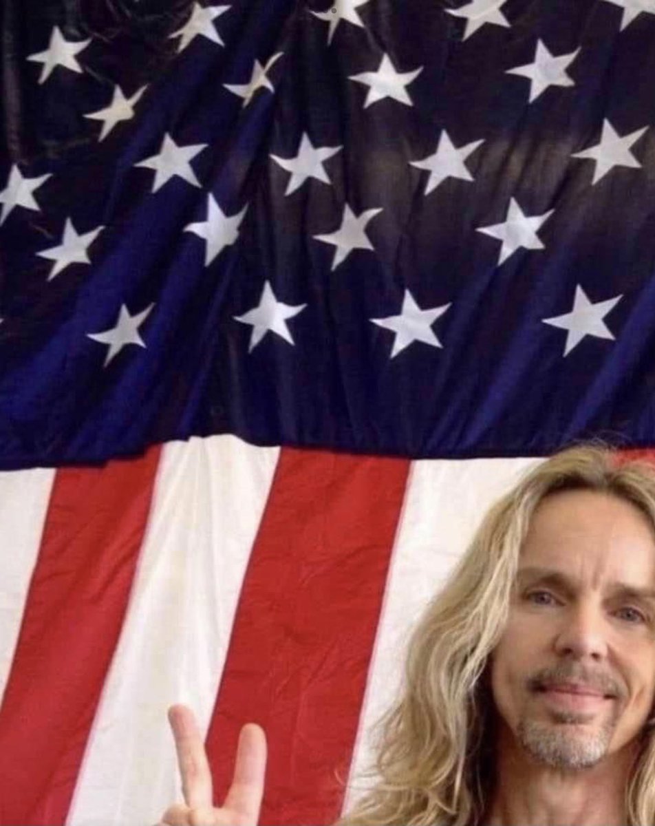 🇺🇸 Happy 4th.Of July America 🇺🇸
#TommyShaw