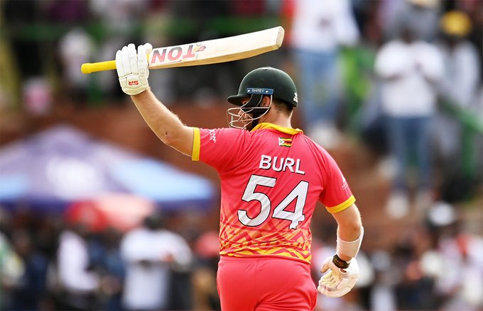 ZTNPrime's tweet photo. WICKET | @ryanburl3 out 83 from 84 balls.
Muzarabani is in at number 11, they have a lot to do with Tendai Chatara.
Zimbabwe needs 37 runs from 66 balls.
#GetThePicture #Zimbabwe #ZIMvSCO #FillUpQueensSportsClub #Williams #Raza #Ngarava #Chatara #India #Burl https://t.co/6YpuzheuPb
