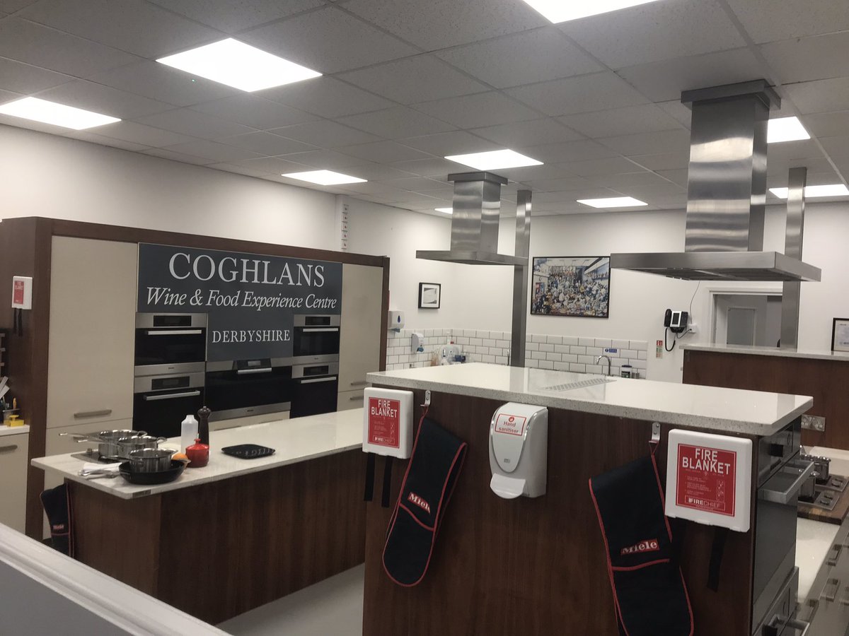CoghlansCooking's tweet photo. It’s an exciting time at Coghlans with lots of new tutors supplementing our teaching classes and also we welcome a Spanish group this week for one of the experiences
Need to brush up on our language skills!
@PeakVillage1 https://t.co/gKYSyCOEnH