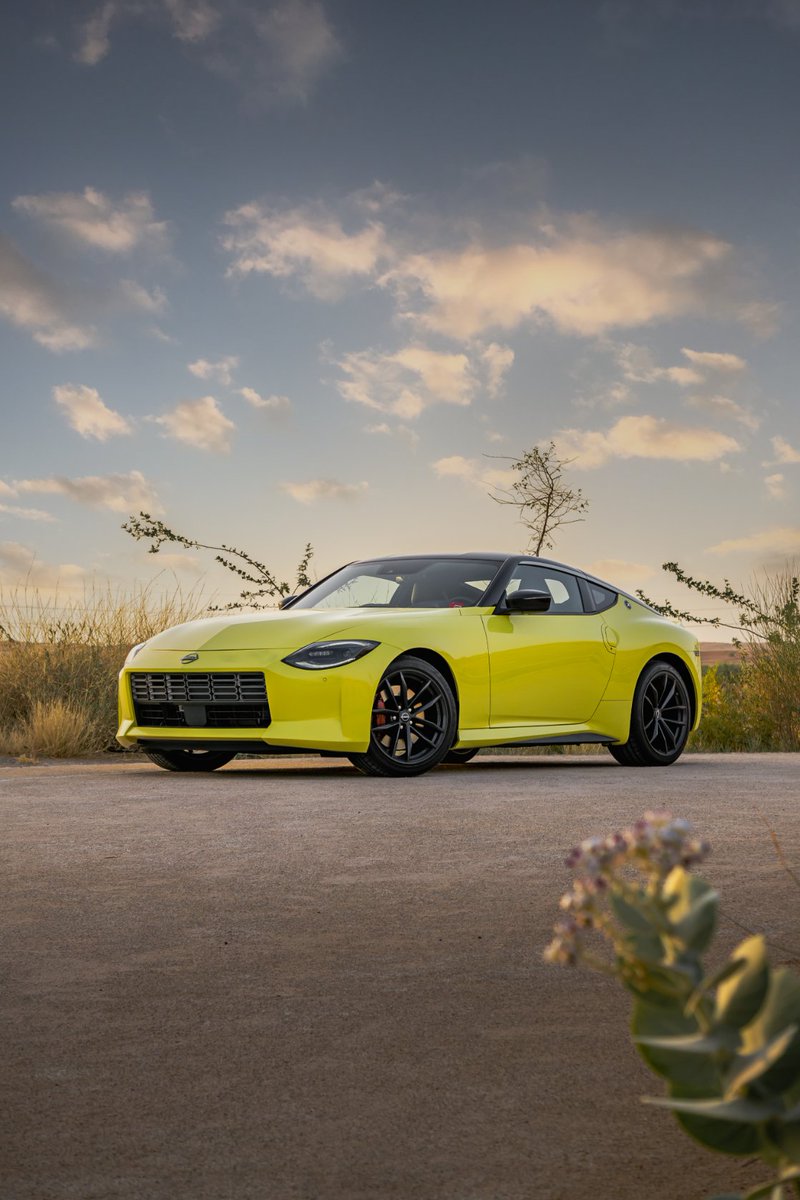NissanME's tweet image. Beauty from every angle 💛
#NissanZ #DefyOrdinary

IG: lens_fanatic
