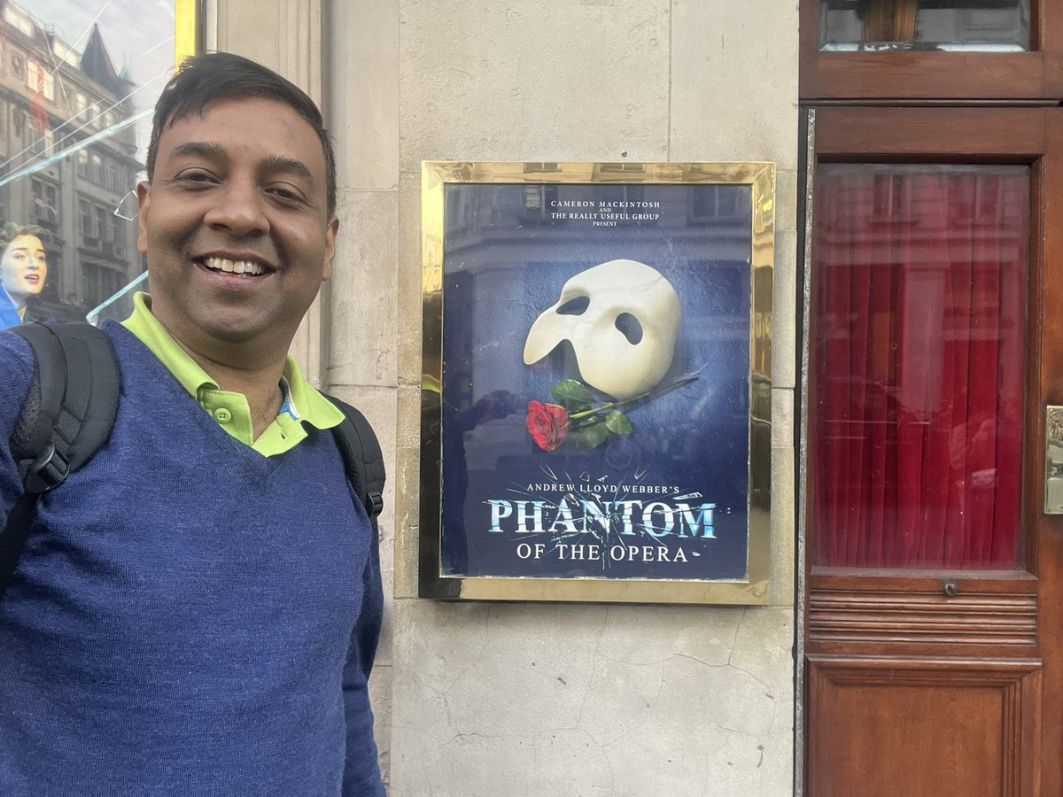 One of the longest running #musical  “Phantom of the Opera”…. What grand sets ! Performances …. Glad to have seen it #london