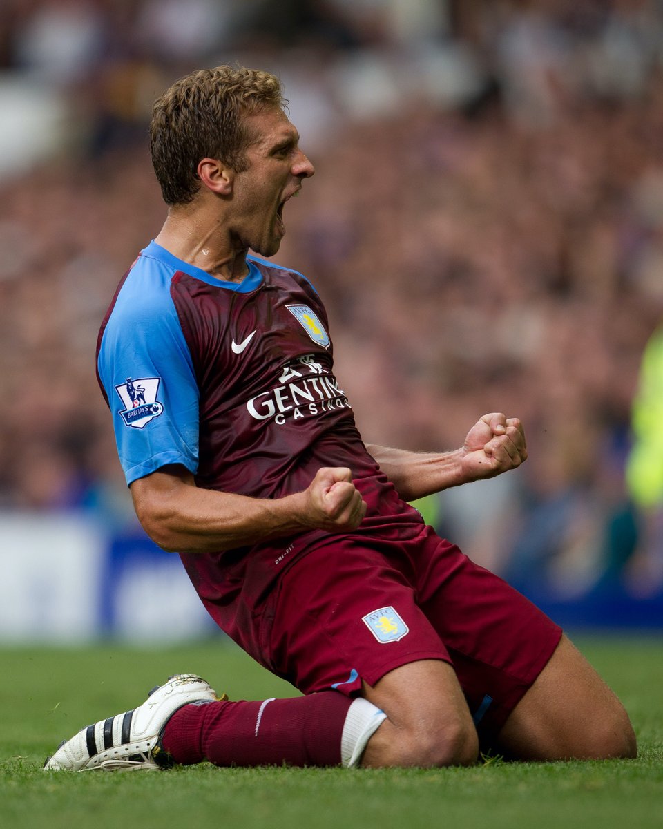 AstonVilla's tweet photo. Happy birthday, @StanPetrov19. 🎉 https://t.co/gO9bCj5HXf