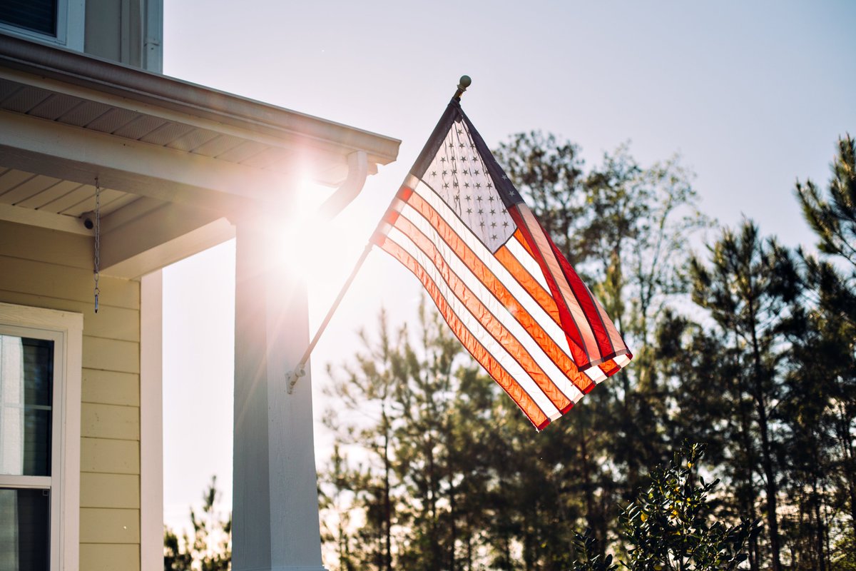 flaglerbeauty's tweet photo. Happy 4th of July!  Have a great birthday, America 🇺🇸 https://t.co/YkZgHiVK7f