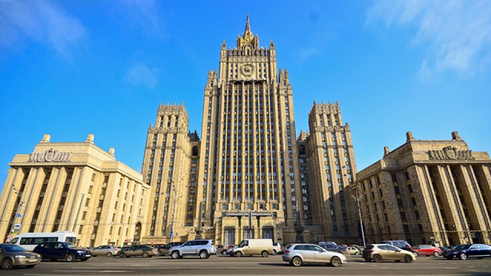 125regionru's tweet photo. Оснований для дальнейшего продолжения зерновой сделки нет, говорится в заявлении МИД России, опубликованном на сайте внешнеполитического ведомства. Вместе с тем подчеркивается, что Москва продолжает добросовестно подходить к взятым на себя

https://t.co/KdlhhEUdlj https://t.co/Lxx53tHrz1