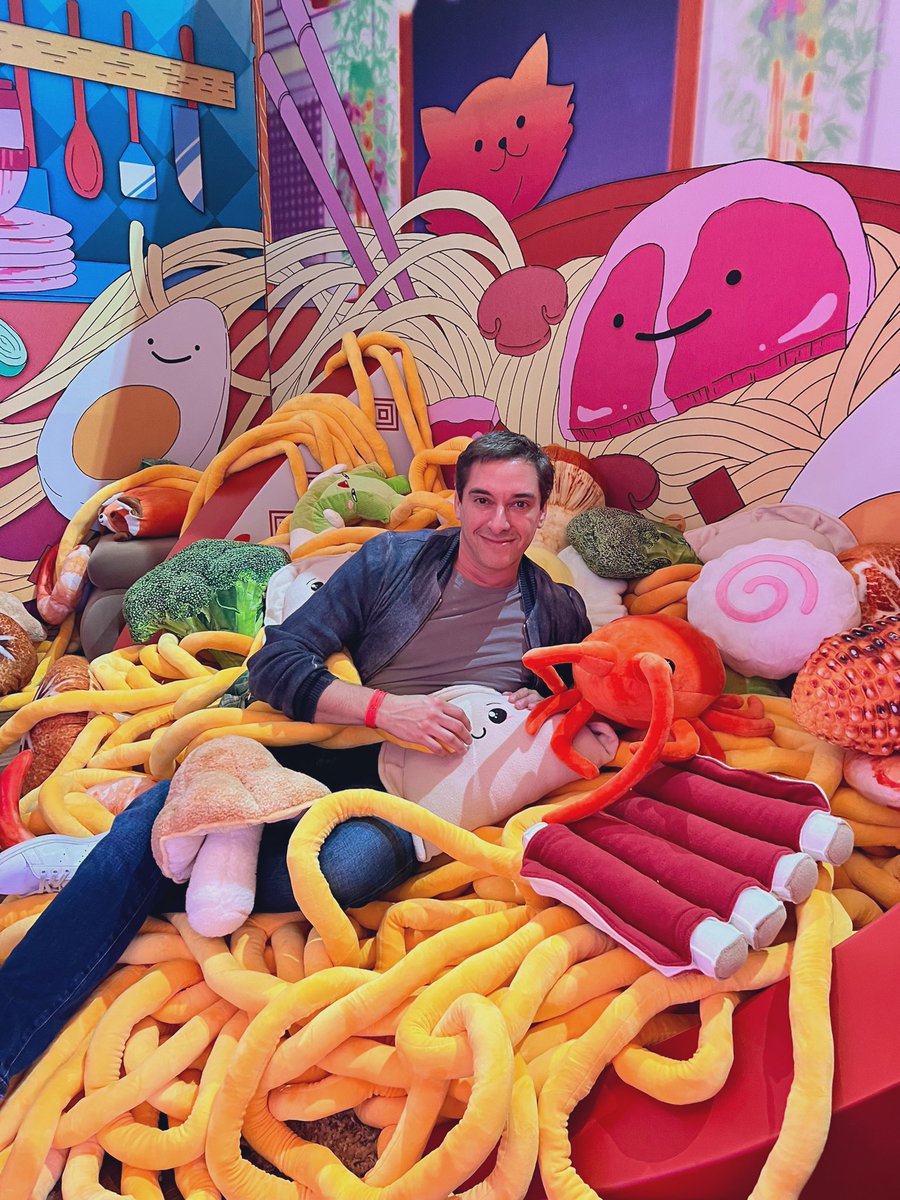 chadtons's tweet photo. @MarketInfinity helped @OMENbyHP show nearly 10,000 AX attendees how to find their #spiritoffun as they portaled to giant ramen bowls, Sakura lands and other amazing worlds. 🍜🤩 https://t.co/yZOqJONpuo