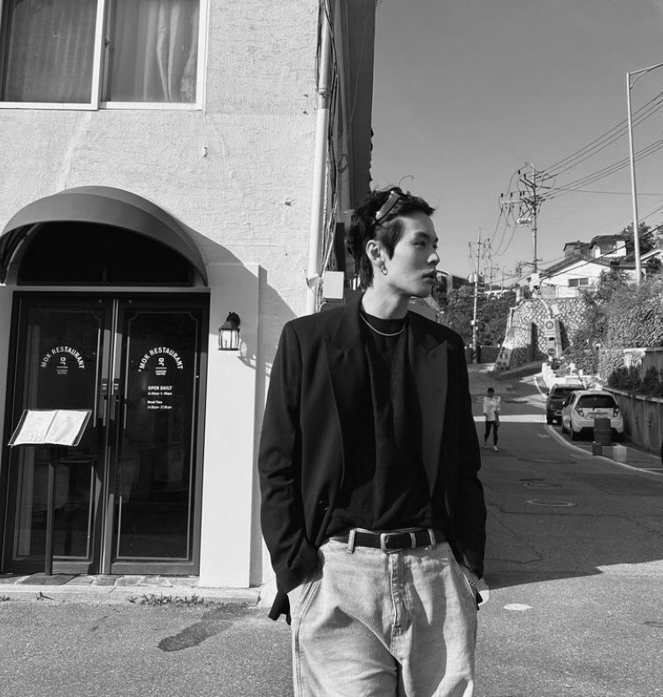 𝑗𝑢𝑛𝑠𝑢'𝑠 𝑡𝑦𝑝𝑖𝑛𝑔... 

𝐻𝑎𝑣𝑒 𝑎 𝑔𝑜𝑜𝑑 𝑑𝑎𝑦, 𝐷𝑎𝑟𝑙𝑖𝑛𝑔𝑠. 

-----------------