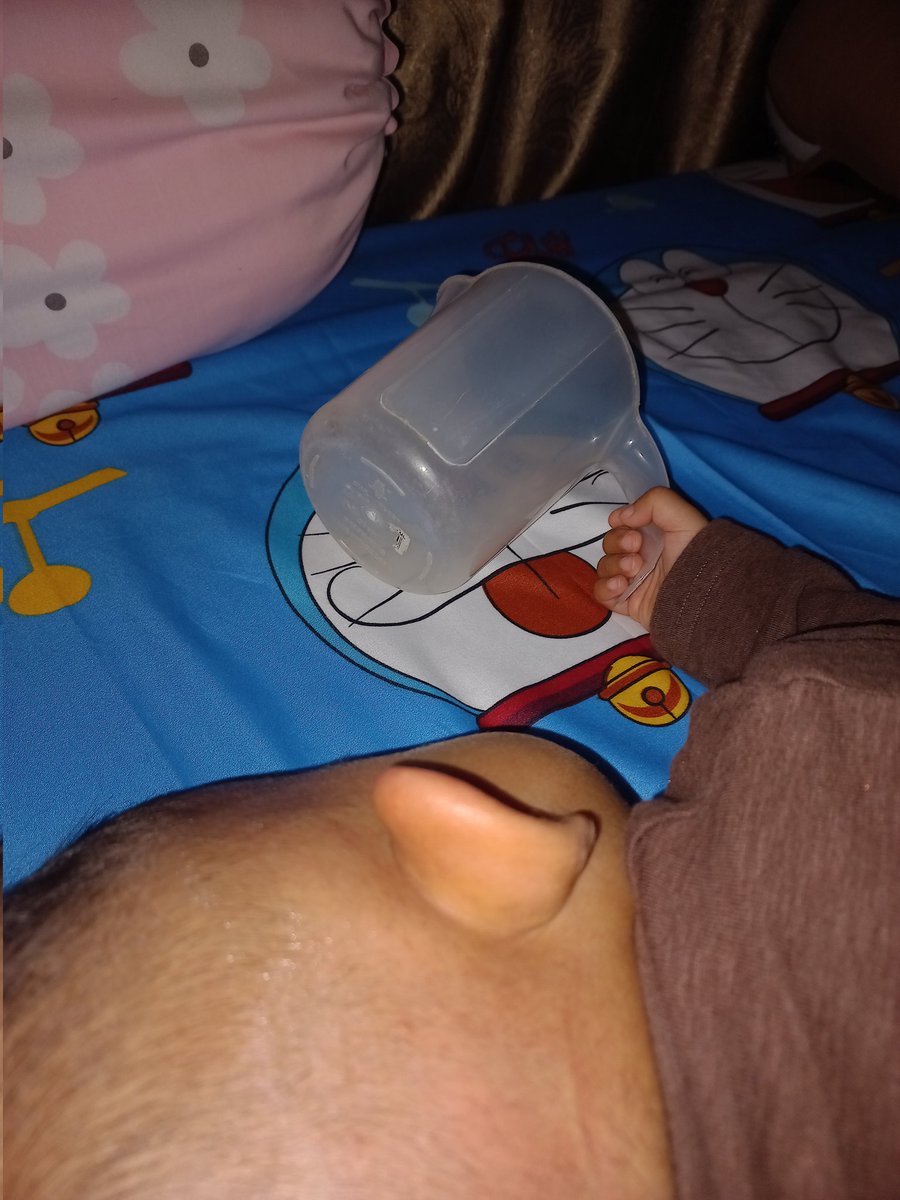 anieafrilla's tweet photo. bobok dgn gayung wkwk bebas la nak serah athar aja 🤣 https://t.co/Cv6FUvPI8j
