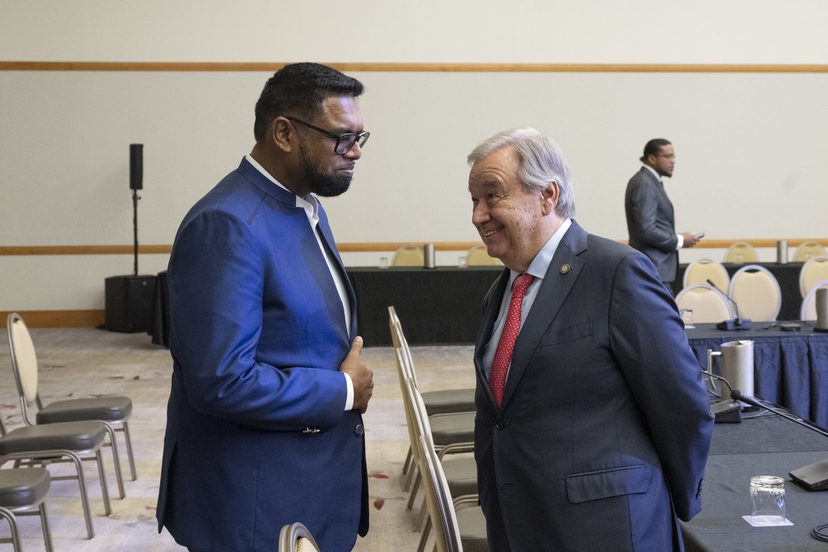 UN_TandT's tweet photo. Echoing calypso legend @DavidRudder, UN Secretary-General @antonioguterres drew from 'Rally Round the West Indies' and declared, 

"Our world needs the islands. We need to rally round CARICOM."

His remarks to @CARICOMorg: https://t.co/V4S0esrQBQ

📷: UN Photo/Eskinder Debebe https://t.co/OZswHxjo66