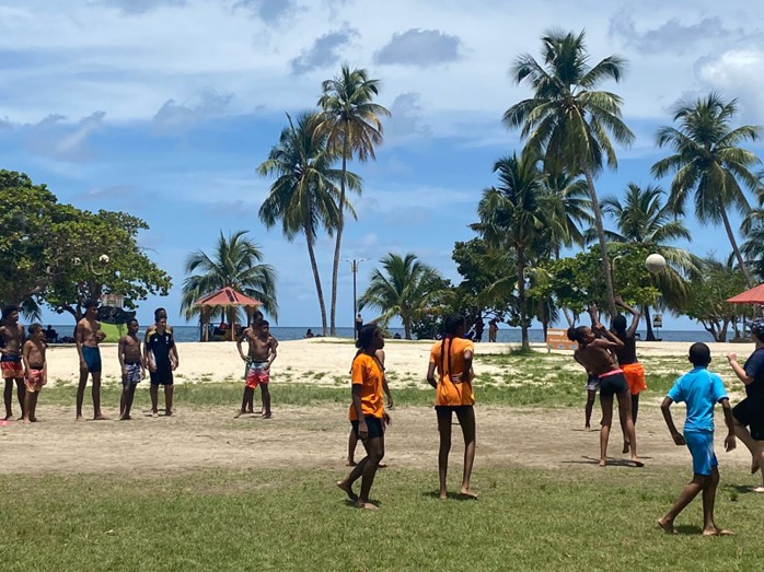Collège Edmond Lucien Valard de Saint-Esprit tweet media