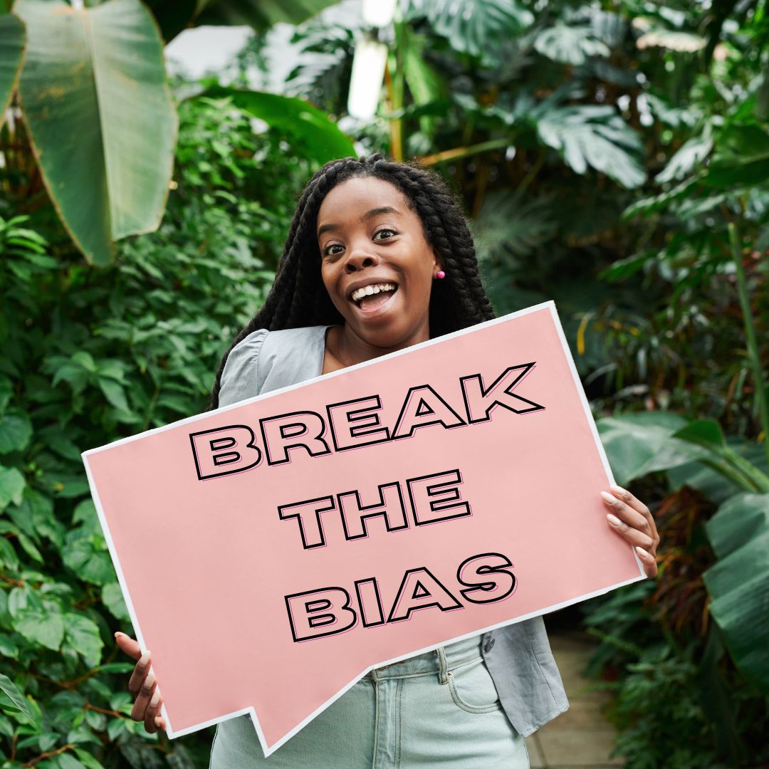 FloweePads's tweet photo. 🌍 Flowee envisions a world where menstruation is celebrated, not stigmatized. Let's work together to create a society that embraces menstrual health as a natural part of life. #Flowee #MenstrualHealthMatters #BreakTheTaboo https://t.co/jWMQLpVzcP