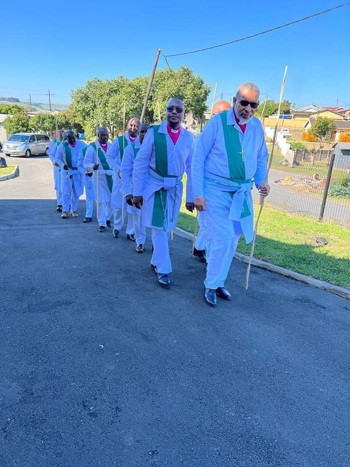 Believers_sa's tweet photo. Shalom Bazalwane

Sundumbili branch launch Sunday service highlights KZN. Stay blessed

#ConquerorsThroughHim https://t.co/MIcYwmKe9q