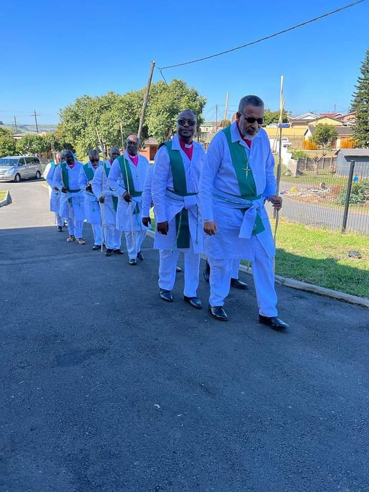 Believers_sa's tweet photo. Shalom Bazalwane

Sundumbili branch launch Sunday service highlights KZN. Stay blessed

#ConquerorsThroughHim https://t.co/MIcYwmKe9q