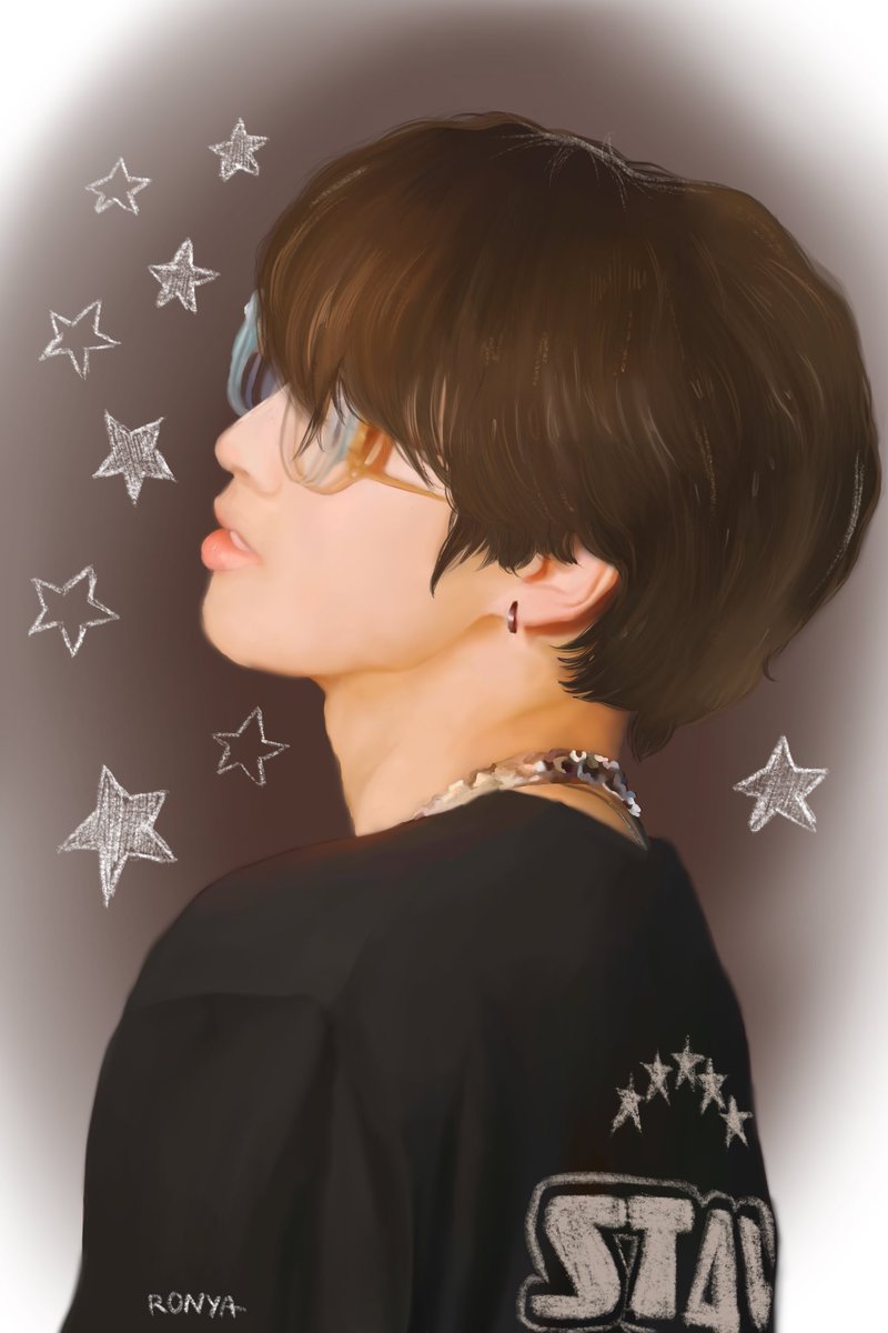 ٠ ࣪⭑ 
i’ve watched you changed
it’s like you never had wings
ah, ah-ah-ah
ah-ah-ah ٠ ࣪⭑ 
ah-ah-ah~

#HAN -★- #straykids #StrayKids5STAR
