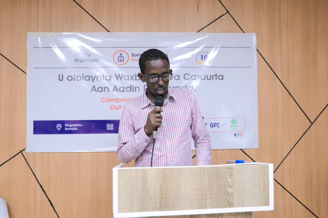 soomaliteachers's tweet photo. @Soomaliteachers iyo @EFASOMSomalia  Ayaa iska kaa Shaday barnaamij 2maalin Qaatay oo halku dhigiisu ahaa.
Ololaha wacyigalinta Caruurta aan Dugsiyada aadin
Ujeedadoodu waa in kor loo qaado wacyiga Macalimiinta ee ku saabsan xuquuqda waxbarasho ee carruurta aan dugsiga dhigan. https://t.co/o1rXXW9f3C