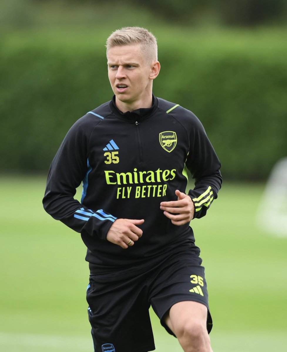 Lacazest's tweet image. Zinny! 👊🏻