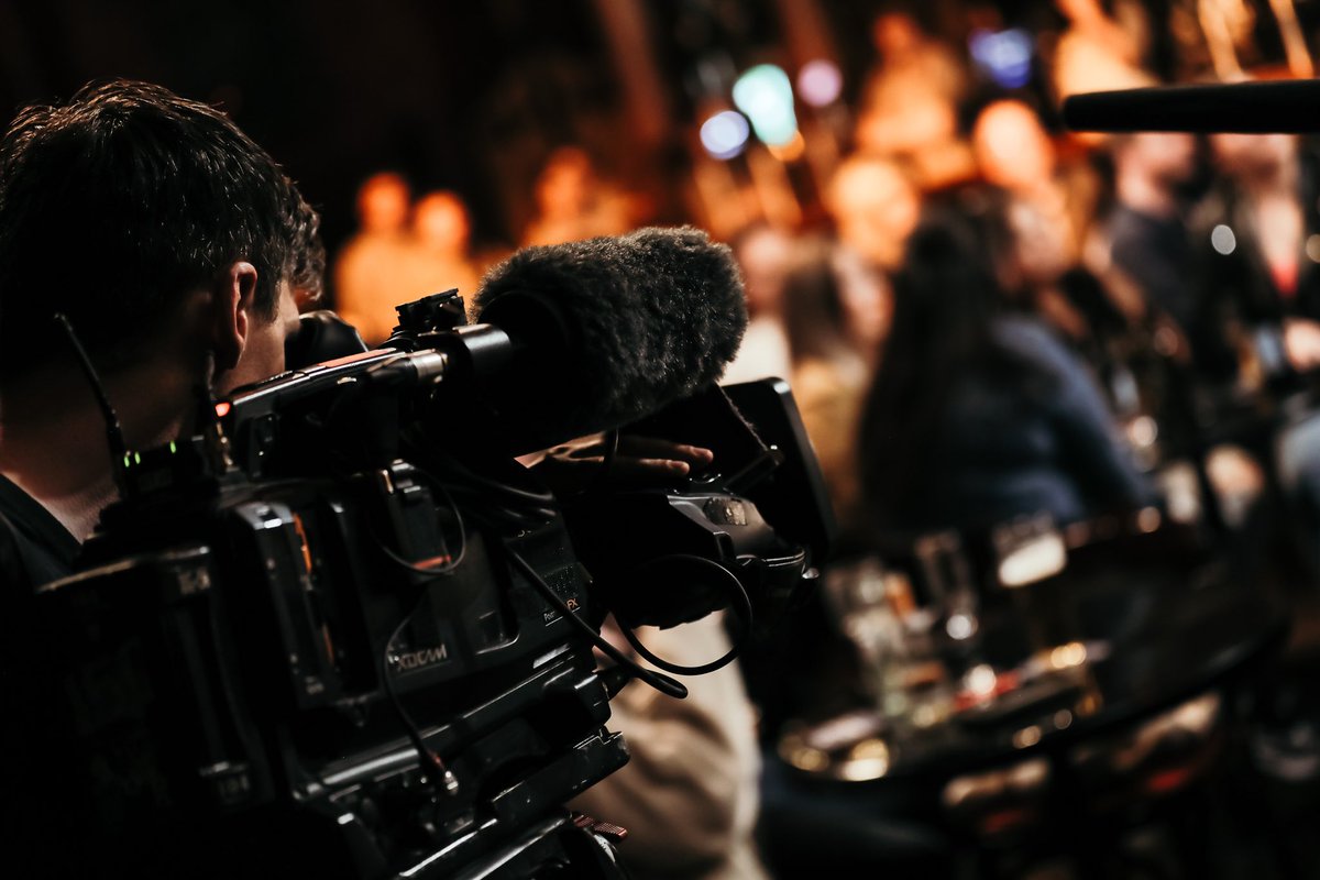 Empire Laughs Back (@empire_comedy) on Twitter photo Tonight we’re filming again for TV 🎥 Doors 7:30pm. Start 9pm. empirelaughsback.com Free pint of harp for everyone 🍻 <a href="/MickyBartlett/">Micky Bartlett</a> <a href="/standuppete/">Peter Rethinasamy</a> <a href="/richiebree/">Richie Bree</a> Tonight we’re filming again for TV 🎥 Doors 7:30pm. Start 9pm. empirelaughsback.com Free pint of harp for everyone 🍻 <a href="/MickyBartlett/">Micky Bartlett</a> <a href="/standuppete/">Peter Rethinasamy</a> <a href="/richiebree/">Richie Bree</a>