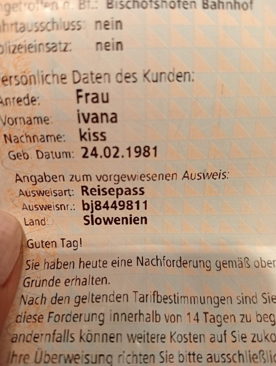 KissovaKiss's tweet photo. Ivana Kissova- Kiss originál geboren 24.08.1981 in Pressburg!!! Und dieses ist mit falsche Dokumenten und Nummer mir geben BJ 8449811 in Slowakei - Brat ti Sláva ! Nehmen dir hura und nehmen meine Geld und mir geben 0€!!!! In Slowakei Faller verkaufen ganze meine pas https://t.co/USumoOQpnV