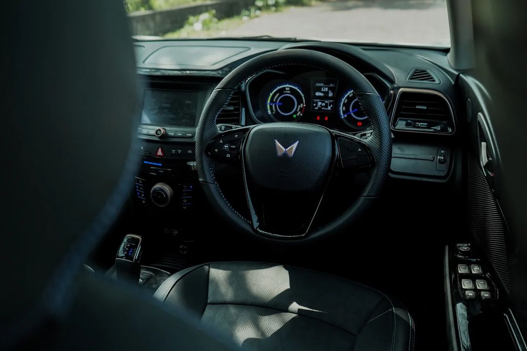 Leader Automobiles tweet media
