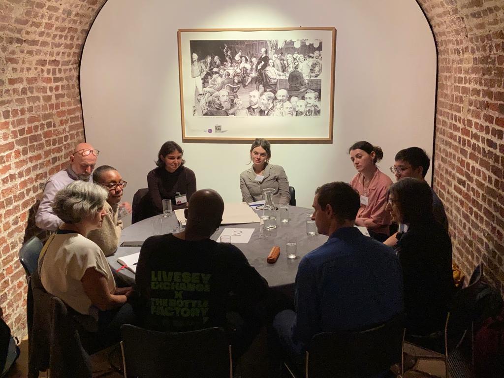 futureofldn's tweet photo. By working collaboratively you can understand the why and what behind the data.

That was Nina Burich of Mobilise introducing a workshop on bottom-up social value creation.

Thanks to all the participants and facilitators for a full on ideas session. 👏👏👏

#UnlockingSocialValue https://t.co/ns3fa1xSDE