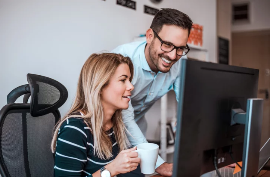 In slechts 5️⃣ stappen overstappen naar een online salarisadministratie? Het klinkt bijna te mooi om waar te zijn, maar het is écht zo geregeld! Sigma begeleidt je hier bij en maakt het je zo makkelijk mogelijk. Op onze website lees je hoe ow.ly/JX9Z50P3n0v