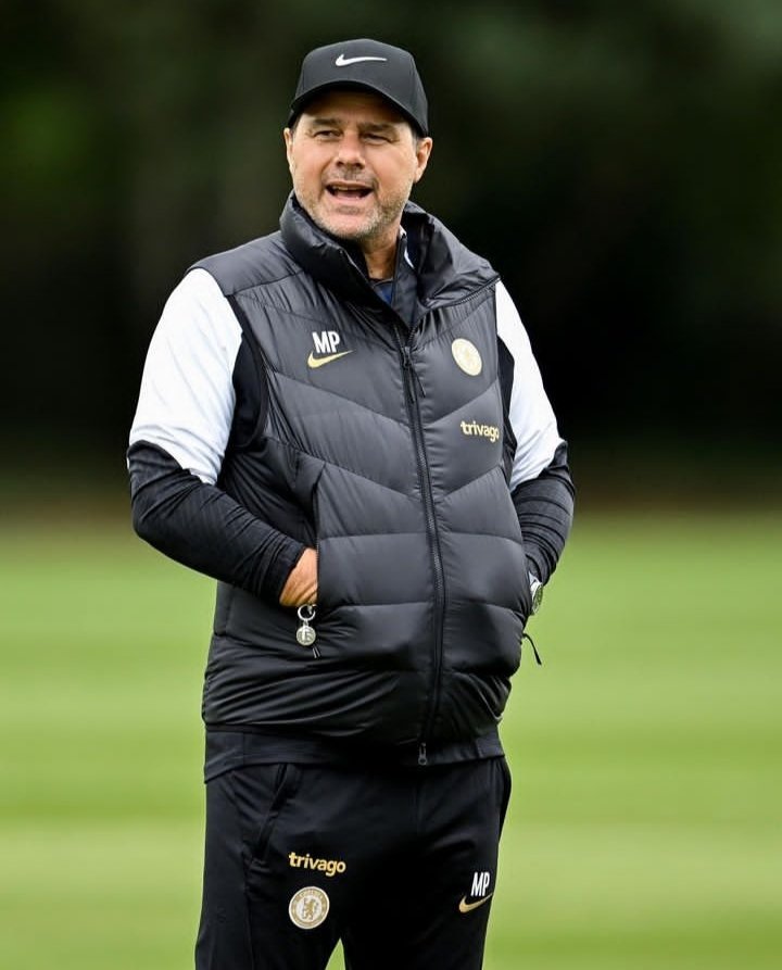 benzillionee's tweet image. This our coach training kit is entering my eyes, I love it 👍
#cobham #trainingkit @ChelseaFC @nike #kit #nike