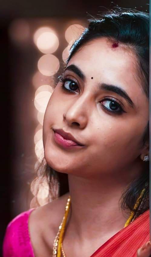 AnilFapzForKaju's tweet photo. 🧔🏽Vadina start cheddama
👩🏻Undu,ma aayana inkaa raledu,andaram unnappude exchange cheskunte baguntundi kada,paiga ni pellam ite chusthundi
🧔🏽adi vaalla problem,timesense ledu,manam kanicheddam
👩🏻Entayya intha aakali meedunnav,enni rojulaindi ma Chellini ekki
🧔🏽Nikosam fasting unna https://t.co/FUI72VJr9p