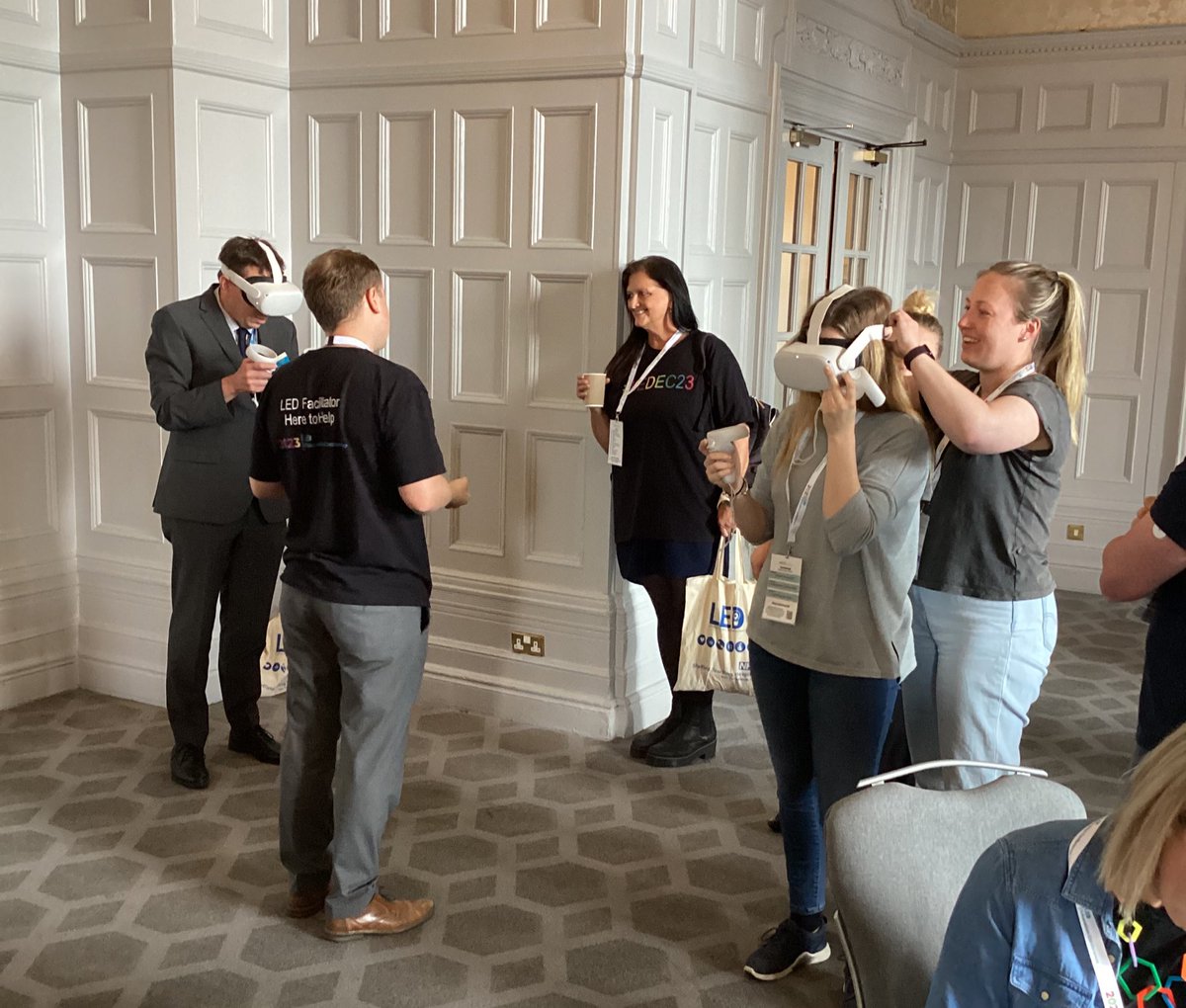 SheffHospLED's tweet photo. Our Oxford Medical Simulation demonstrations have been a brilliant success with todays delegates! Lots of scenarios tested in order to train and develop our future/current workforce. #LEDEC23 #VirtualReality 🔋 https://t.co/zbo1f6jRY1