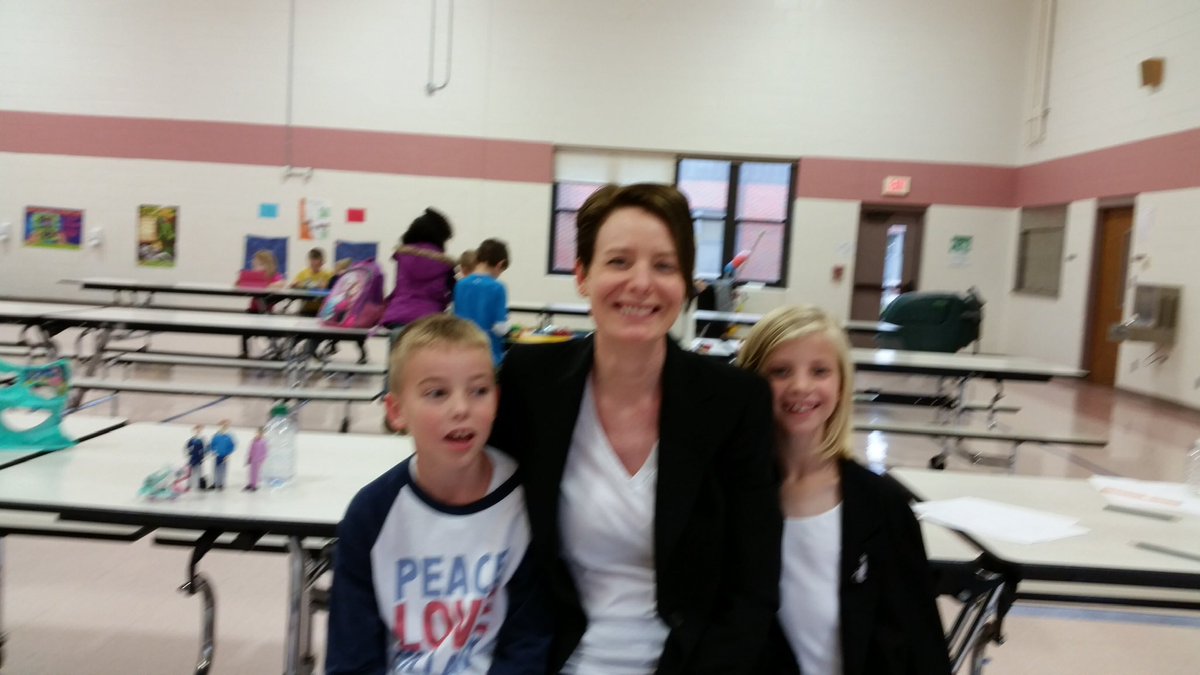 Andrea Rediger tweet media