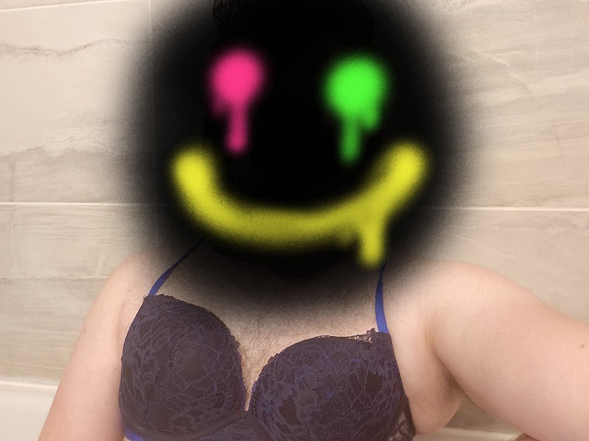 ivy_sirene's tweet photo. To expose or not to expose...

That is the question 🫦

Of course paying Me to keep My mouth shut is always an option 💸 https://t.co/iyG2PA9WhQ