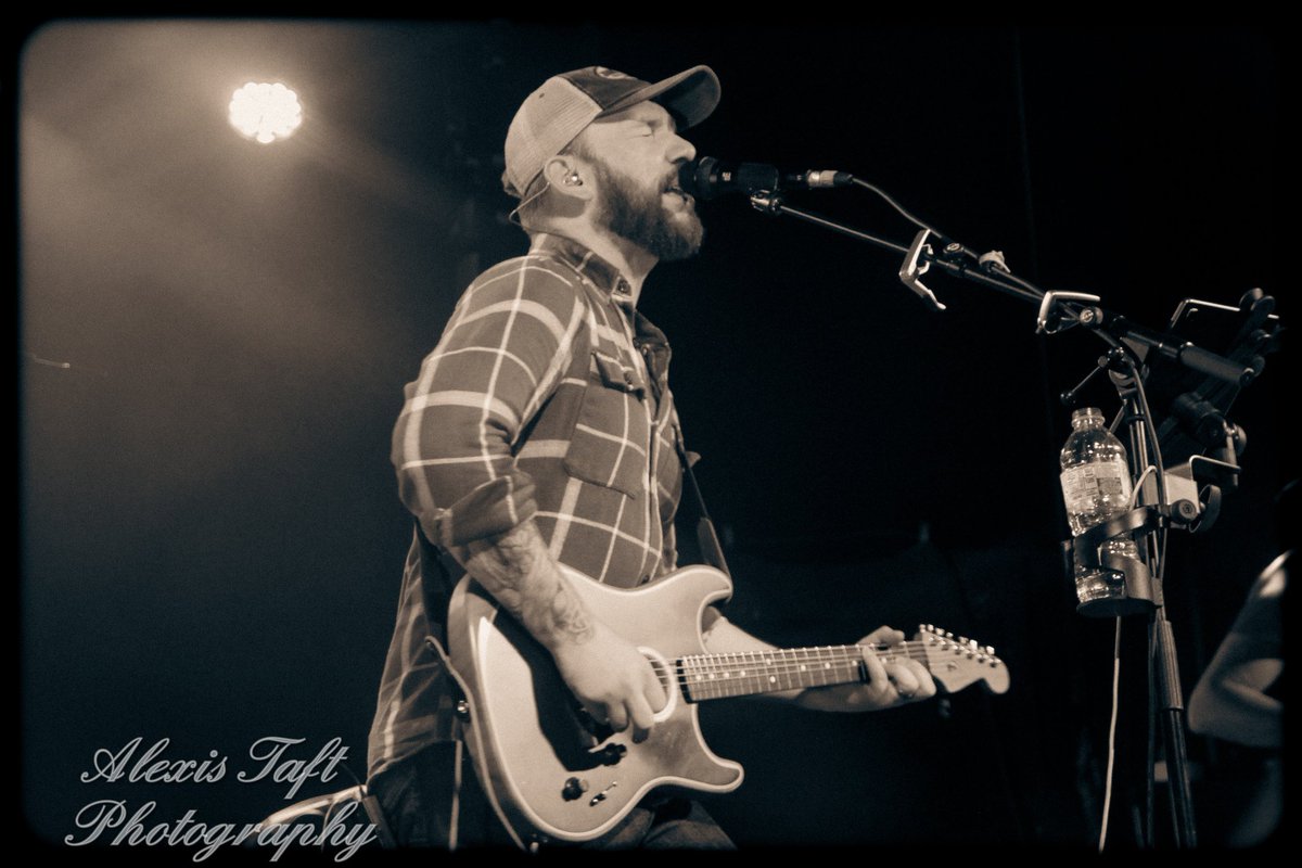 AlexisTaftPhoto's tweet photo. Photos i took of Cody Pennington on Saturday 1st July when he played Cambridge Junction
#livemusic #livemusicphotography #countrymusic #gigs https://t.co/MSd8ahfzLi