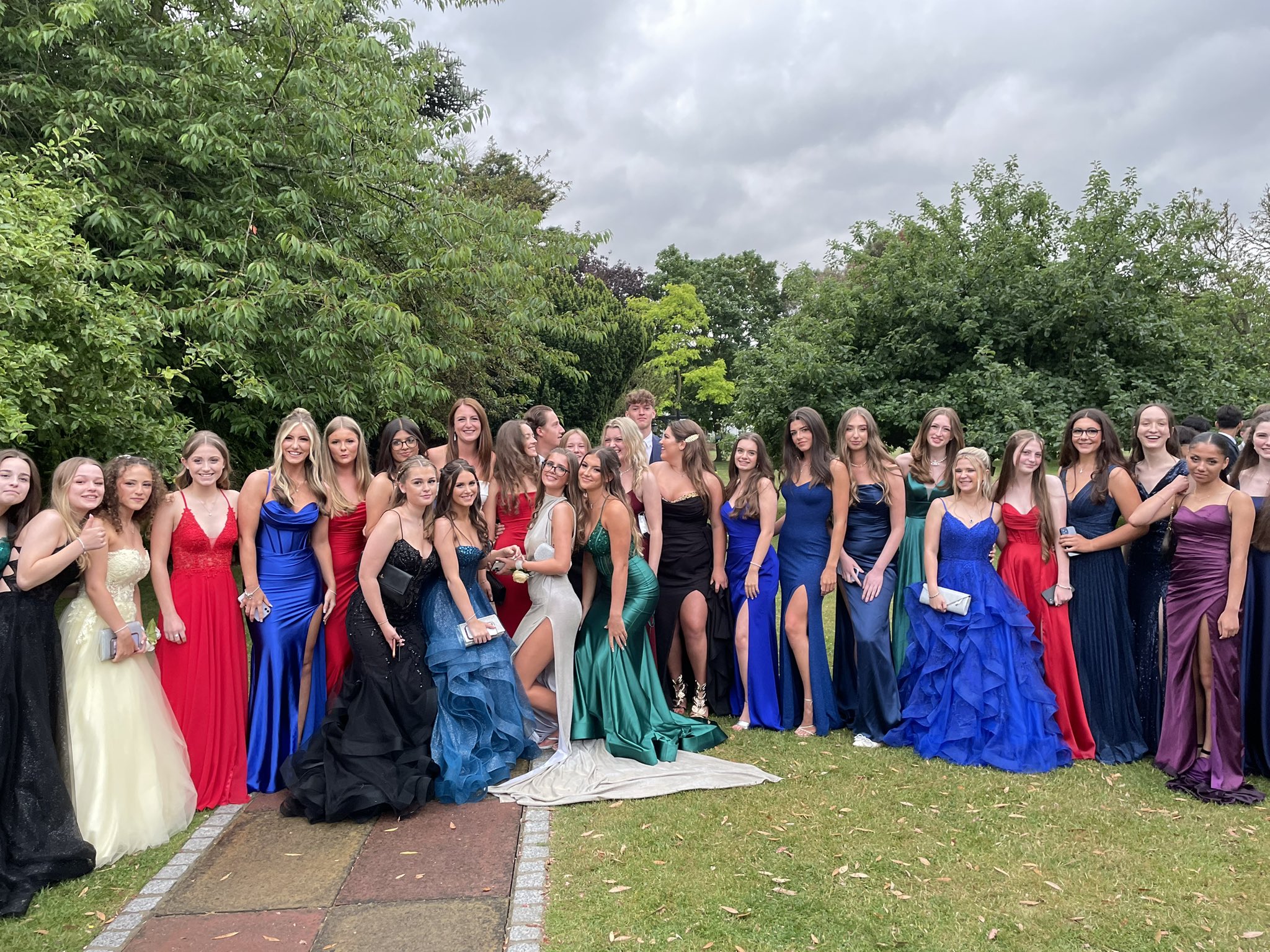 Hall Mead School on Twitter "The ladies!!! https//t.co/u922fjTn7m