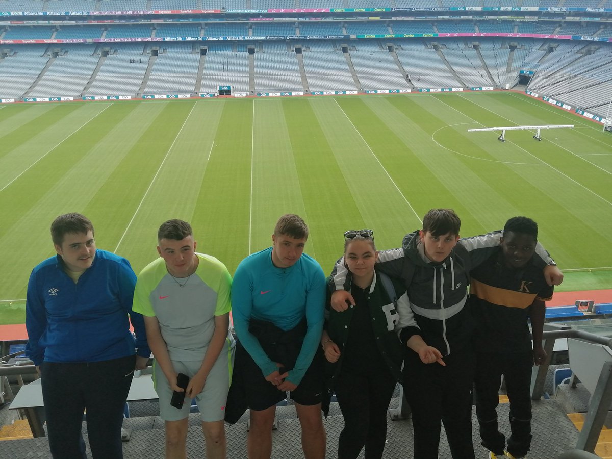 scoilchiarain1's tweet photo. A nice day out @CrokePark. @officialgaa headquarters looked terrific while we completed the GAA museum and stadium tour. #Julyprovision @GAAForAll https://t.co/rEYhxVYCNC