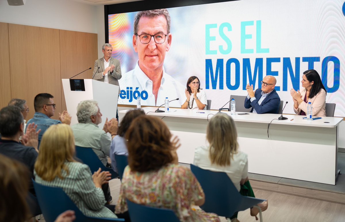 A unidade é o que diferencia ao <a href="/ppdegalicia/">PP de Galicia</a> do resto de forzas. En Ourense seguirá sendo así. 

Quero recoñecer a xenerosidade de <a href="/ManuelBaltar/">Manuel Baltar</a> e pido para <a href="/Luis_MenorPerez/">Luis Menor Pérez</a> o mesmo apoio á fronte da Deputación que ata agora. Xuntos seguiremos construíndo Ourense!