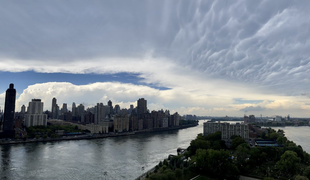 mp_grenier's tweet image. Quite a sky
For the 4th of July