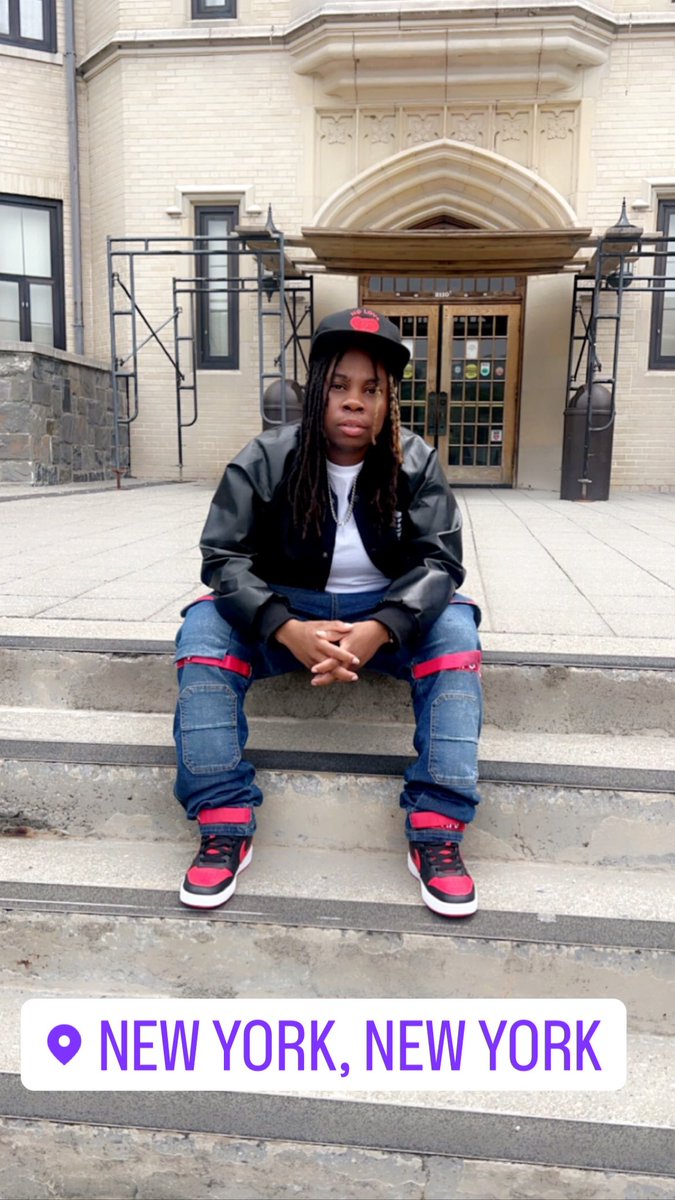 ReereeTuff's tweet image. Catch flights ✈️ Not feelings 😌