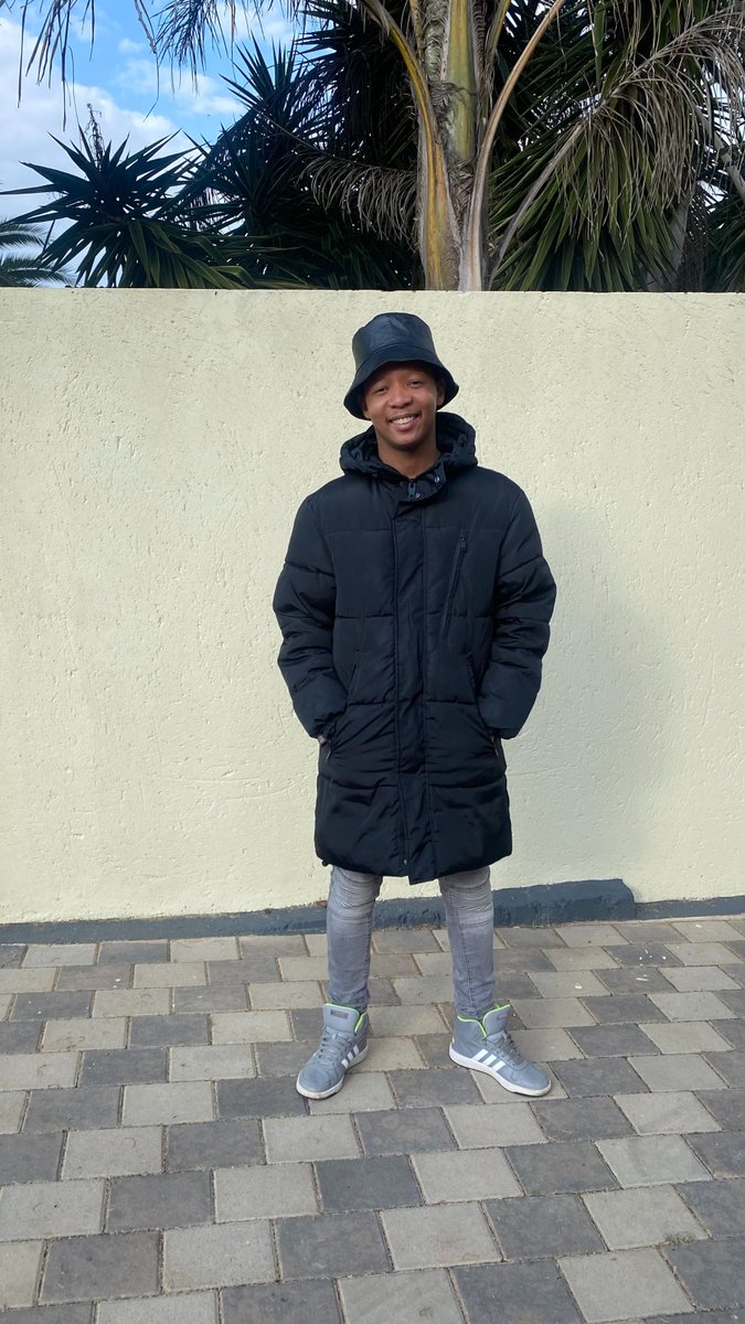 JvstinvsMorvdi's tweet image. ...that Media Guy, Stena: &quot;The Only Place I Belong Is With The Stars, Because God Makes Me Shine Like The Sun.&quot; 😃 Image Credit: @pelomorudi  ☀️ #Media ✨ #MediaPersonality ☀️ #MediaDesign ✨ #GraphicDesign ☀️ #JustinusMorudi 🇿🇦 #SouthAfrica 😃