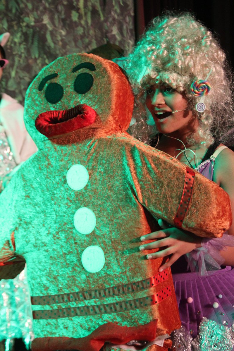 Year 9 Cathays tweet media