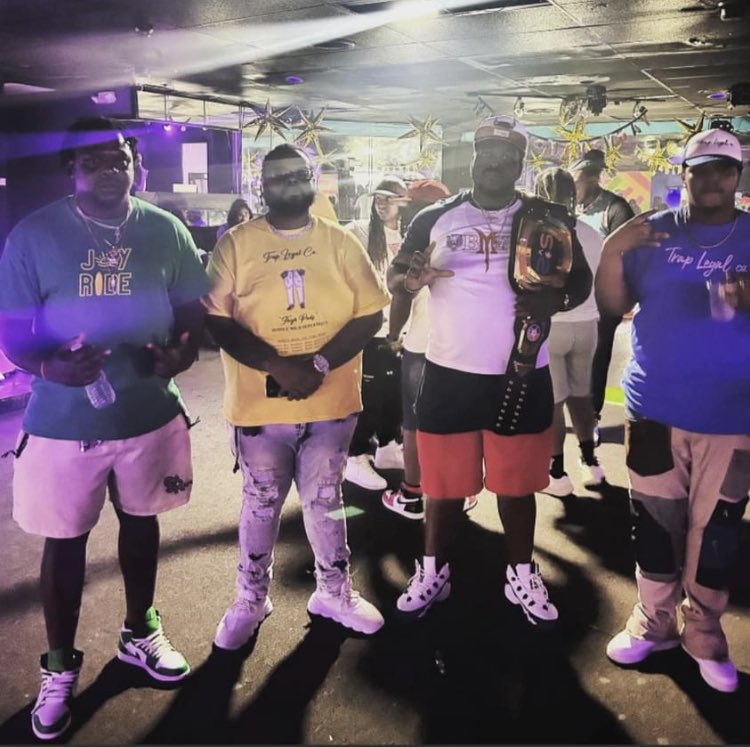 TheOnlyBigOG's tweet photo. Glad I could put in work and my city showed up for me ๐ช๐ฝ btw โTrap Legal co.โ Merch is available โก๏ธ
#BigOG #757Shit #StopPlayinAround https://t.co/XGawSrUCIf