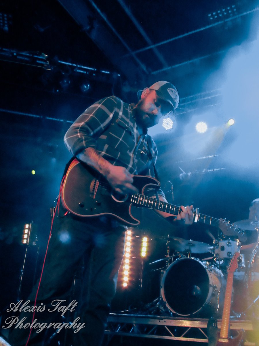 AlexisTaftPhoto's tweet photo. Photos i took of Cody Pennington on Saturday 1st July when he played Cambridge Junction
#livemusic #livemusicphotography #countrymusic #gigs https://t.co/5lRFQx6Zzg