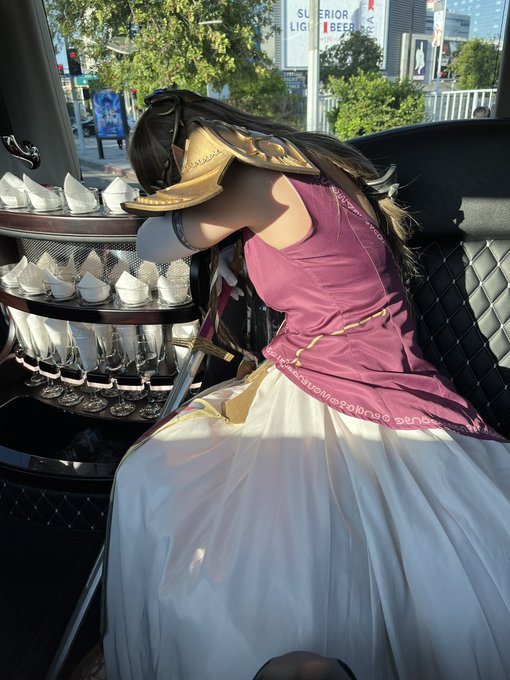 When you&rsquo;ve had a long day of ruling Hyrule and Zant invades your castle to throw a temper tantrum https://t