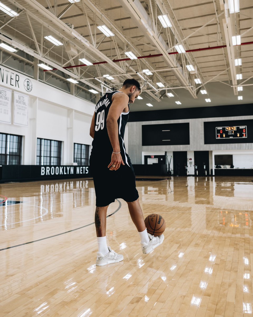 donnarumma's tweet image. Thank you for the hospitality  @BrooklynNets 🏀