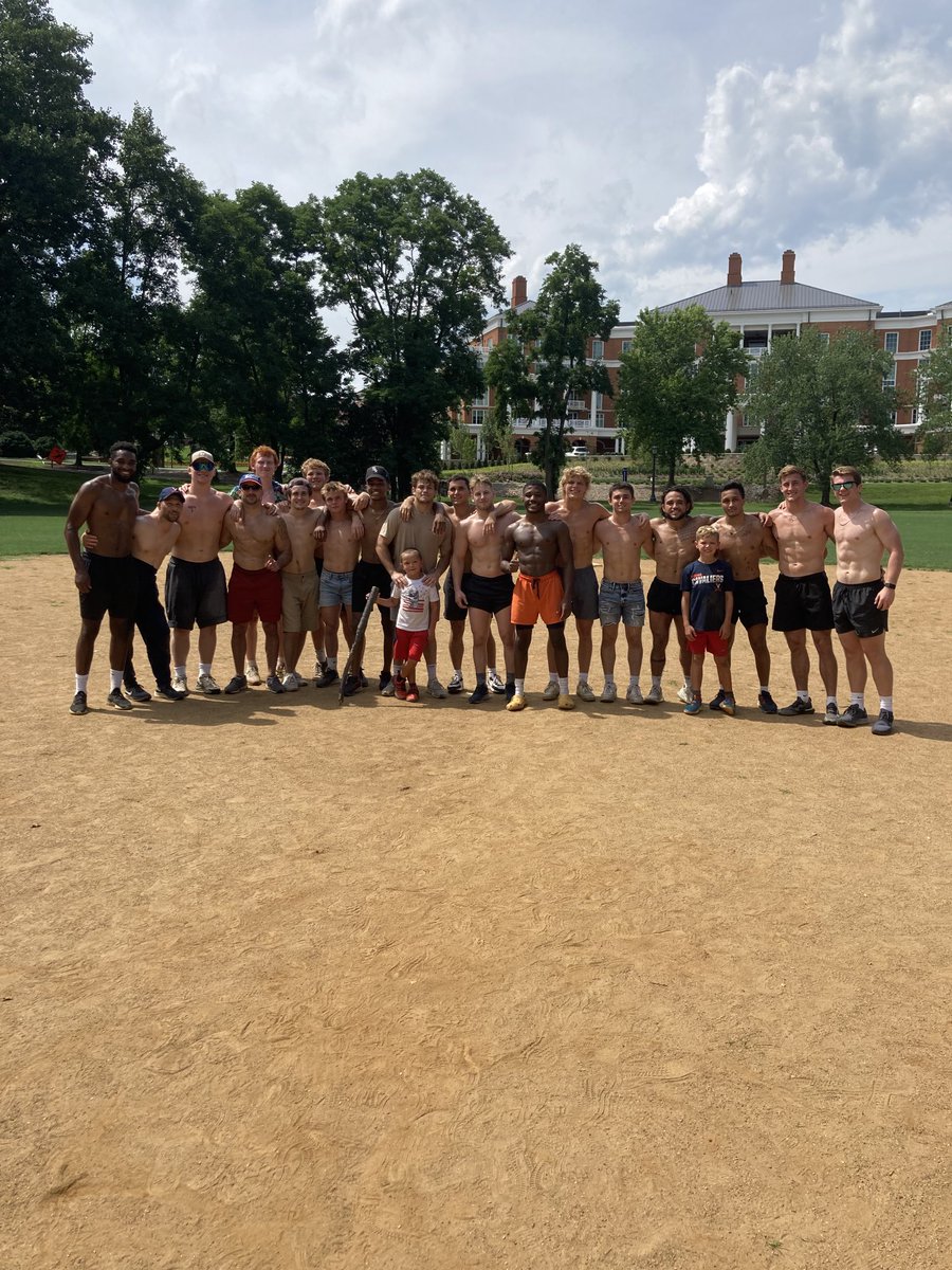 My favorite day of the year! We had our annual ⁦<a href="/UVAWrestling/">Virginia Wrestling</a>⁩ wiffle ball game today. Of course me and ⁦<a href="/TrentPaulson/">Trent Paulson</a>⁩ were on the championship team. #winners-win 😊😁⁦<a href="/jgmccoy11/">Justin 〽️cC🅾️y</a>⁩
