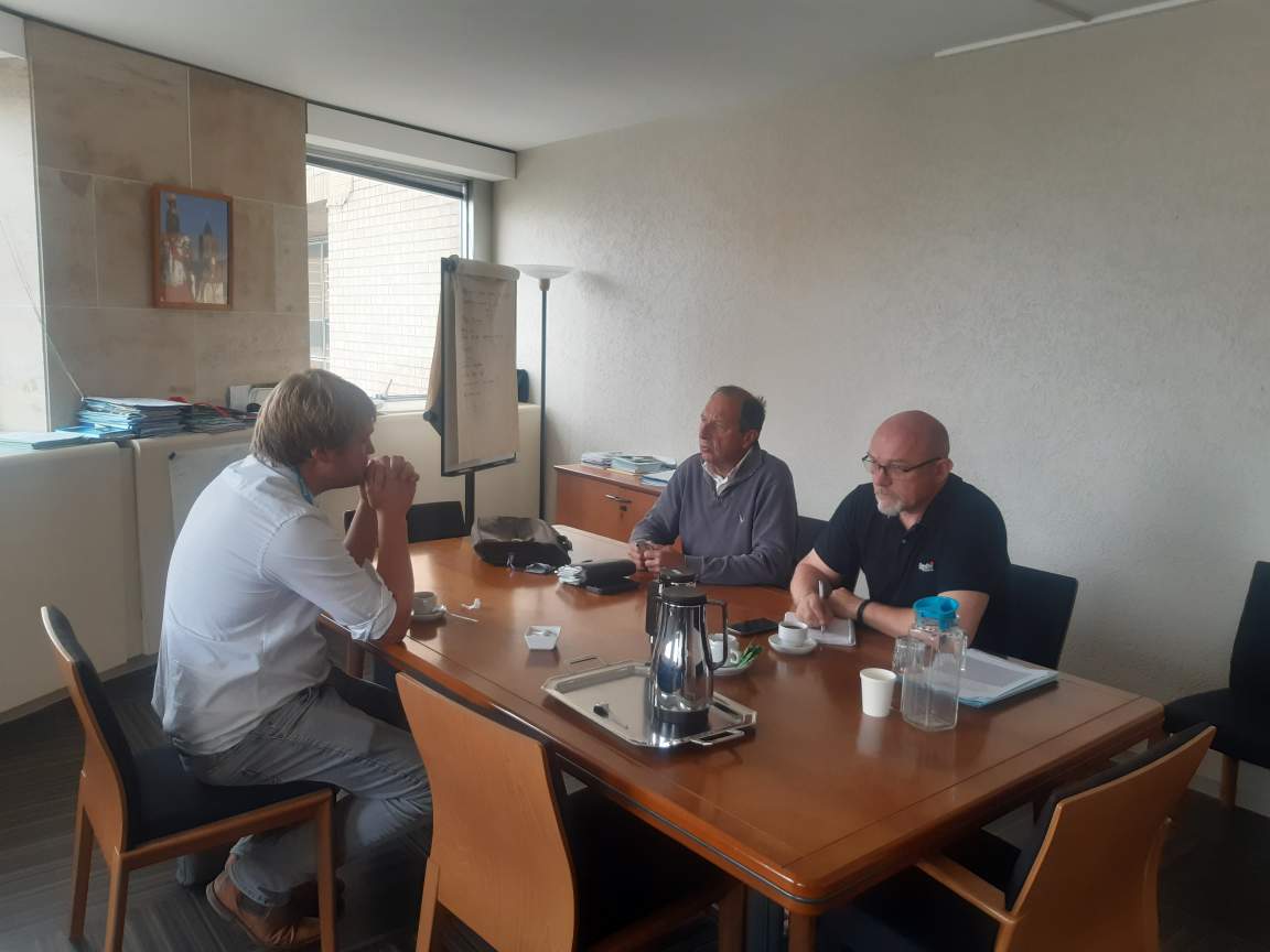 Patrick VALOIS (@patrick_valois) on Twitter photo Échanges avec Quentin Destombes, président des <a href="/JANPdC/">Jeunes Agriculteurs Nord-Pas-de-Calais</a> , sur la relance et renforcement du partenariat du <a href="/departement59/">Département du Nord</a> avec les JA du #Nord
🚜Soutiens et réflexion sur les enjeux d'avenir et des jeunes engagés dans le noble métier agricole
🚜Le CD59 sera à Terres de Jim Cambrai Échanges avec Quentin Destombes, président des <a href="/JANPdC/">Jeunes Agriculteurs Nord-Pas-de-Calais</a> , sur la relance et renforcement du partenariat du <a href="/departement59/">Département du Nord</a> avec les JA du #Nord
🚜Soutiens et réflexion sur les enjeux d'avenir et des jeunes engagés dans le noble métier agricole
🚜Le CD59 sera à Terres de Jim Cambrai