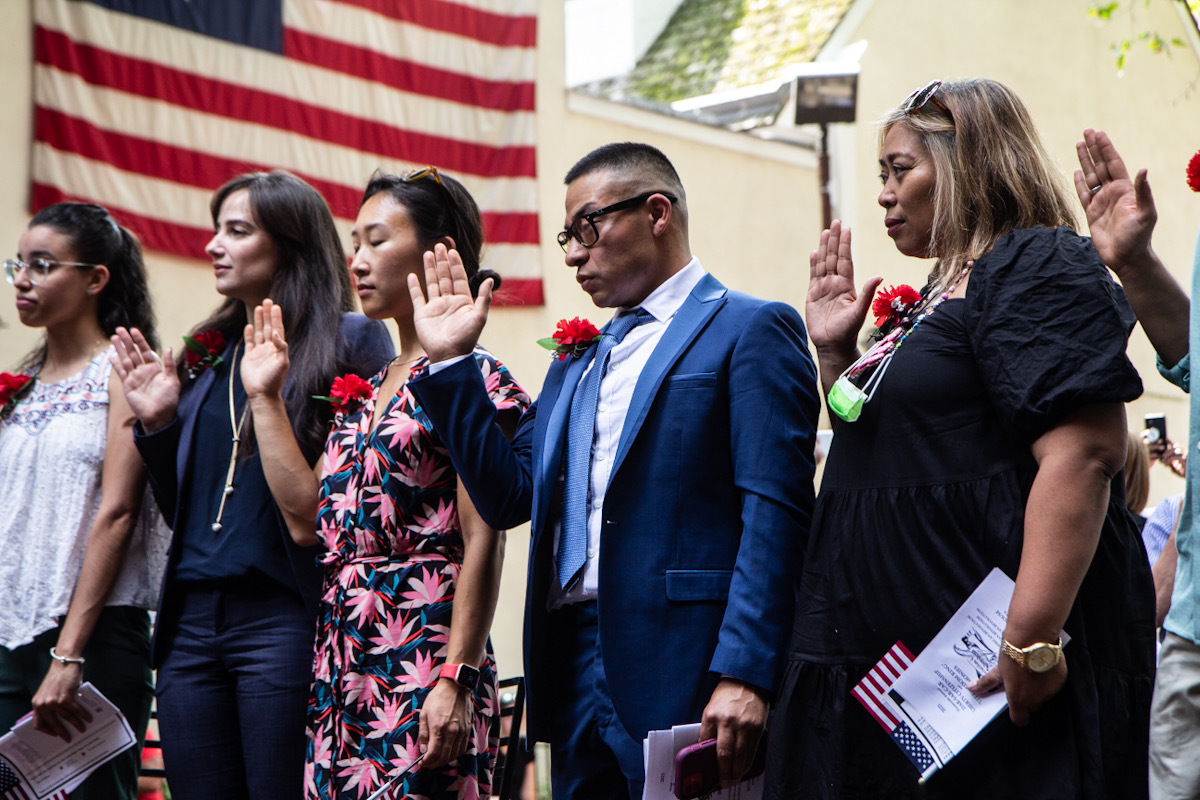_dvlottery's tweet photo. Are you considering applying for the Diversity Visa (DV) #applicationperiod #applicationtips #besttimetoapply #commonmistakes #countryeligibility #DiversityVisa #dvlottery #FAQs #GreenCardLottery #notification #processing

https://t.co/32tXJKR0eM https://t.co/vEvEaRlmrU