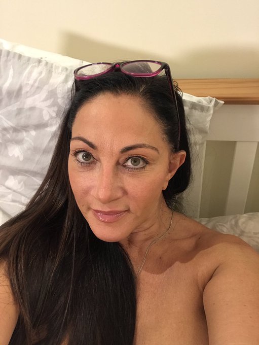 Good evening everyone I hope that your all well. I&rsquo;m just going to log in to https://t.co/7xgkJDoSKi